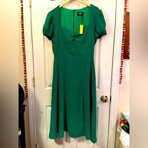 NWT Women’s Alexia Admor Gracie fit & flare midi dress Kelly green size 12